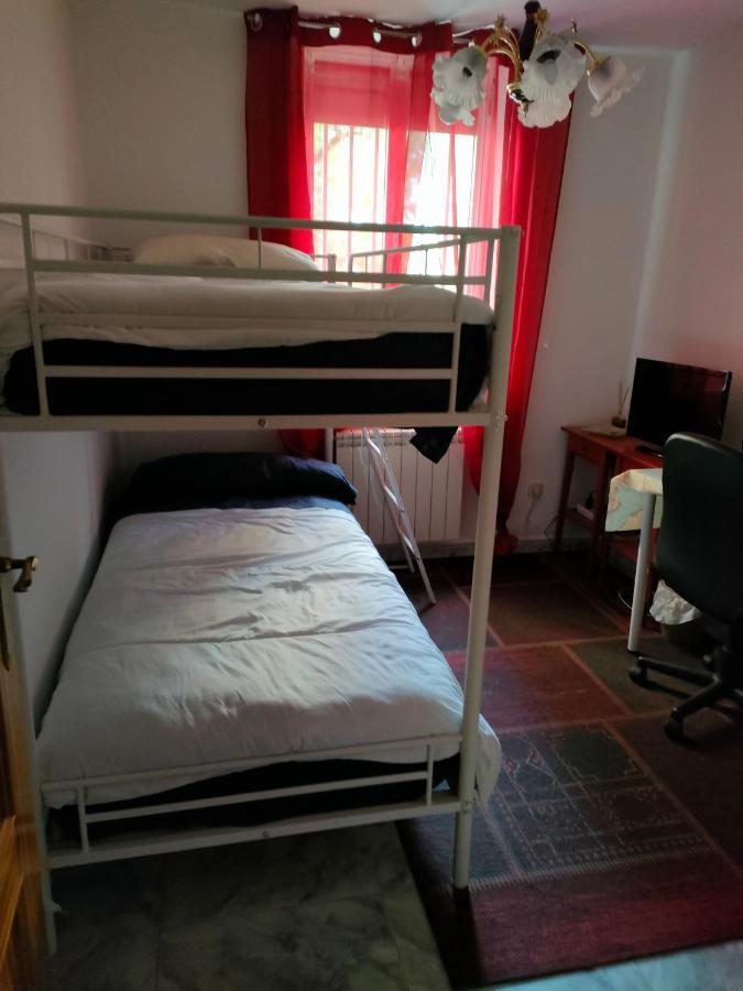 Habitacion Privada, Luminosa Y Bien Comunicada Madrid Eksteriør billede