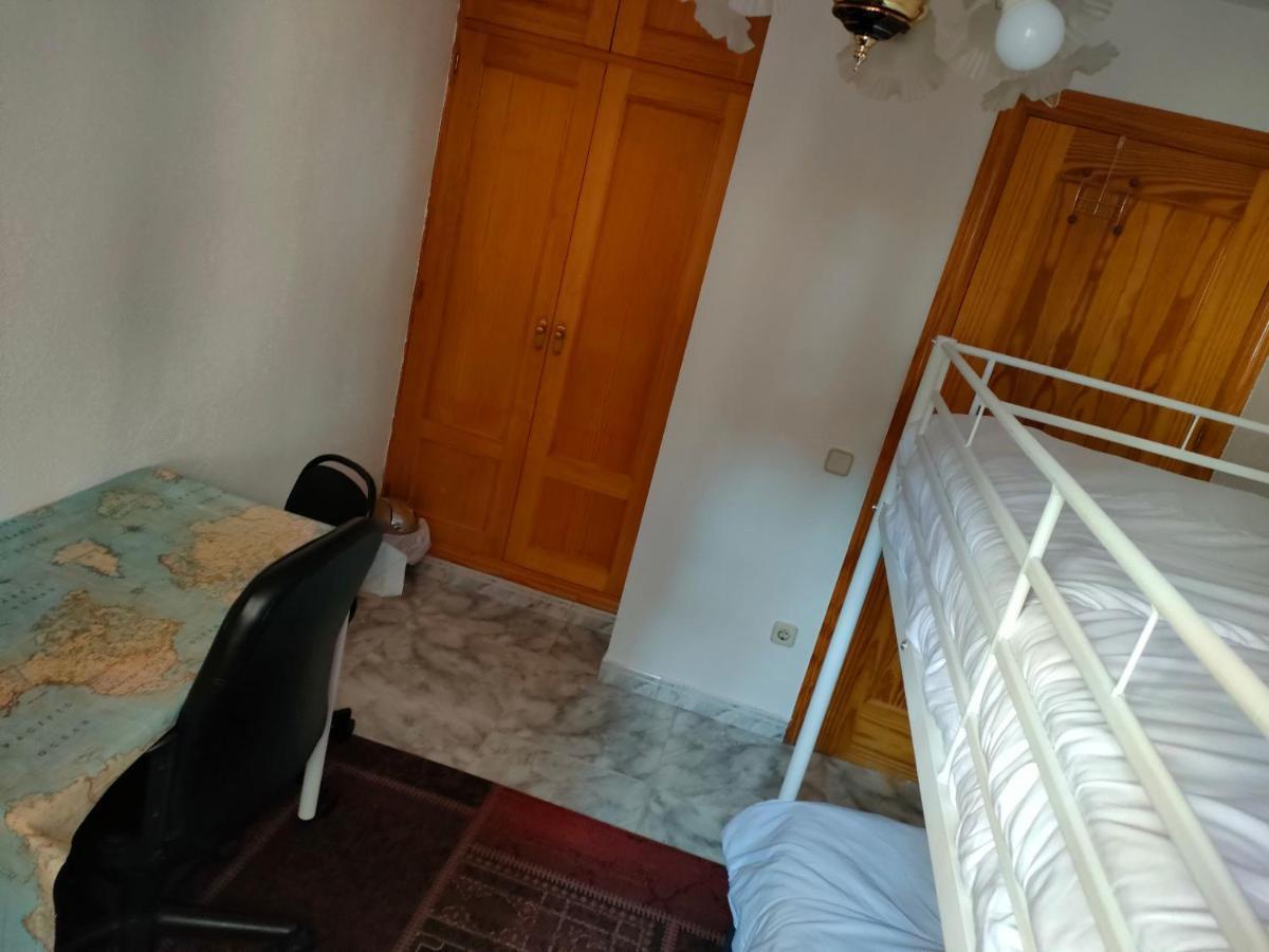 Habitacion Privada, Luminosa Y Bien Comunicada Madrid Eksteriør billede
