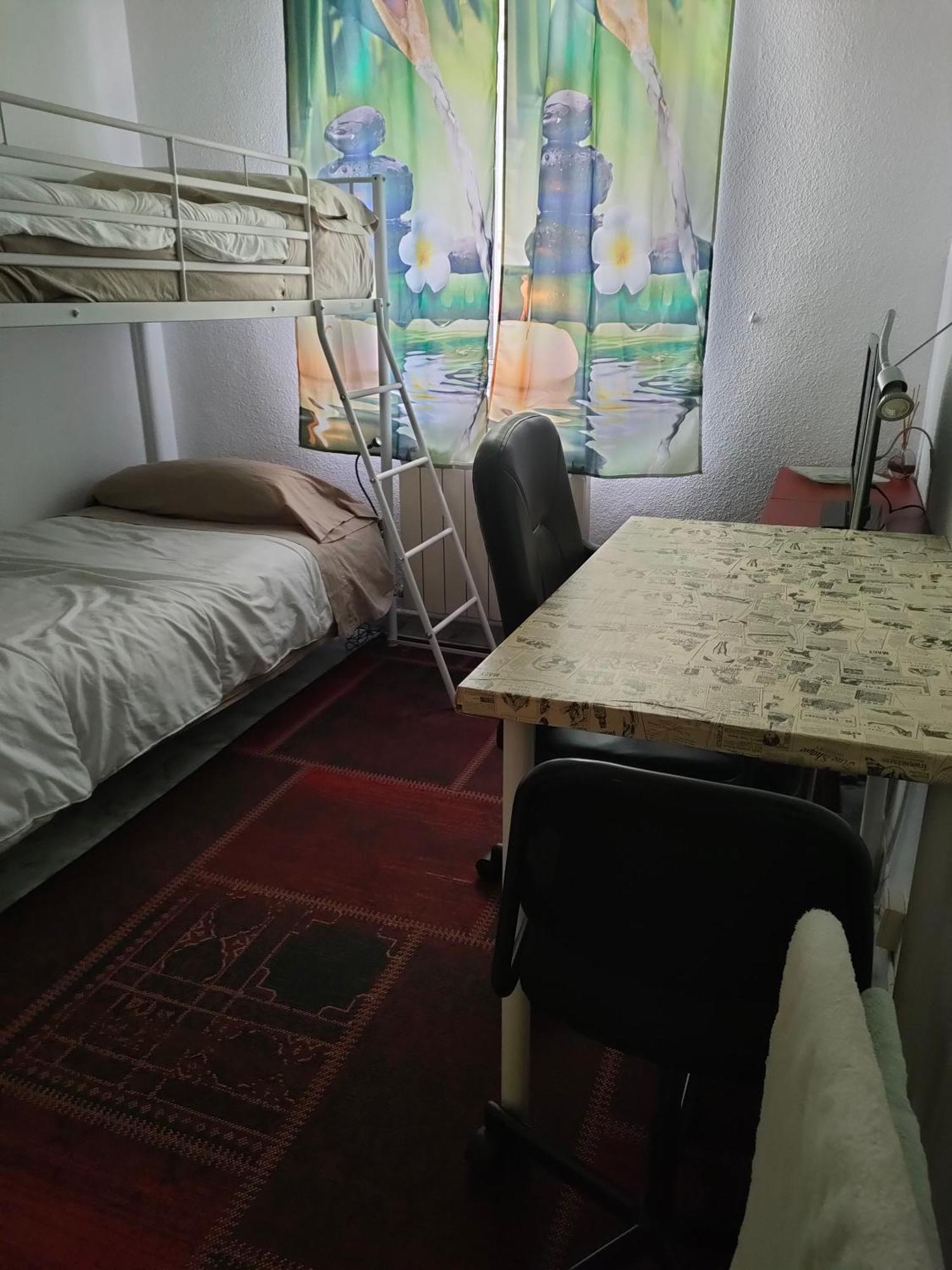 Habitacion Privada, Luminosa Y Bien Comunicada Madrid Eksteriør billede